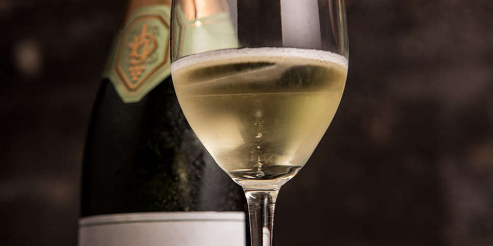 Tiny bubbles floating to the top of glasses filled with Schramsberg Blanc de Blancs sparkling wine